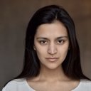 Diana Kuzminova als Waitress Zoriana