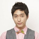Lee Yong Joon als Hyun Jae Min [Prison Communication's officer]