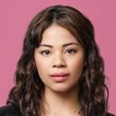 Eva Noblezada als Sam Greenfield (voice)