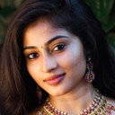 Vaishnavi Arulmozhi als Veeralakshmi (Veera)