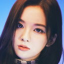 설윤 als Self