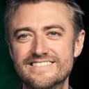 Sean Gunn als Kraglin