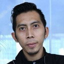 Bacun Hakim als Guru Culun