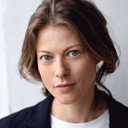 Lena Reinhold als Marie Kaufmann
