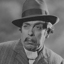 José Ruzzo als Don Manuel J. Aparicio