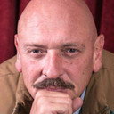 Alyzzander Fourie als Bodyguard