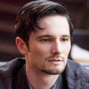Scott Bosely als Corey Feldman (Adult)