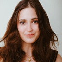 Rachel Deutsch als Tara