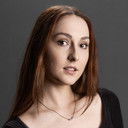 Keira O'Connor als Angelina