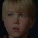 Kyle Fairlie als Rabbit (voice)
