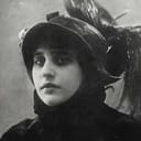 Вера Холодная als Ganka, the dancer