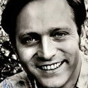 Michaël Munzer als Beau Garçon