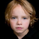 Artie Wilkinson-Hunt als The AI Boy