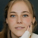 Sabrina Broyles als Maisey