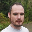 Charlie Sears als Thomas
