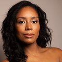 Tarina Pouncy als Hallway Bailiff