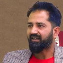 Prabin Khatiwada als Maney