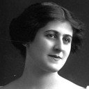 Anna Reader als Martha - one of Durbar's Victims [Ch. 4]