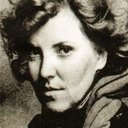 Maureen Tucker als 