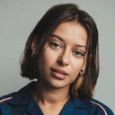 Lauren Morais als Beca
