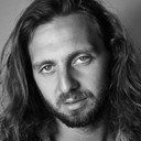 Nencho Kostov als Княз Петър
