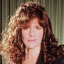 Elaine Corral Kendall als Newscaster