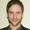 James Waterston als Gerard Pitts