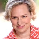 Christine Elliott als Jenna