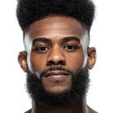 Aljamain Sterling als Self