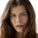 Marta Holm als Rebekka Glad