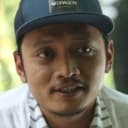 Hestu Saputra als 