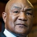 George Foreman als Fight Announcer