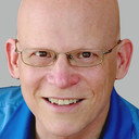 Steve Wolf als Himself - Host