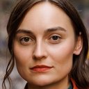 Lisa Lee Paulick als Fridel Scheel