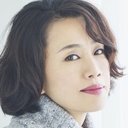 Makiko Watanabe als Yoshiko Tomioka