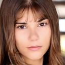 Stephanie C. Allen als Emily