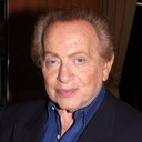 Jackie Mason als Harry Hartounian