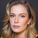 Burcu Biricik als Nalan İpekoğlu Koroğlu