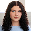 Caitlyn Dickson als Natalie