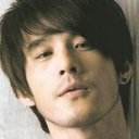 Tender Huang als young doctor