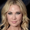 Desi Lydic als Fox News Anchor