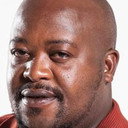 Masilo Magoro als Vusi