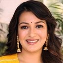 Catherine Tresa als Noor