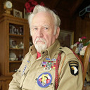 Lester Hashey als Self
