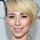 Karine Vanasse als Émilie