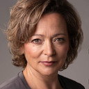 Resu Belmonte als Tina Rabanal Miguel