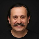 Yusuf Demircioğlu als Muhtar