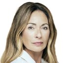 María Lanau als Hysterical Mother