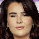 Julia Heetman als Self - Host