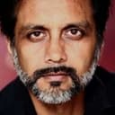 Anjul Nigam als Dr. Sanjay
